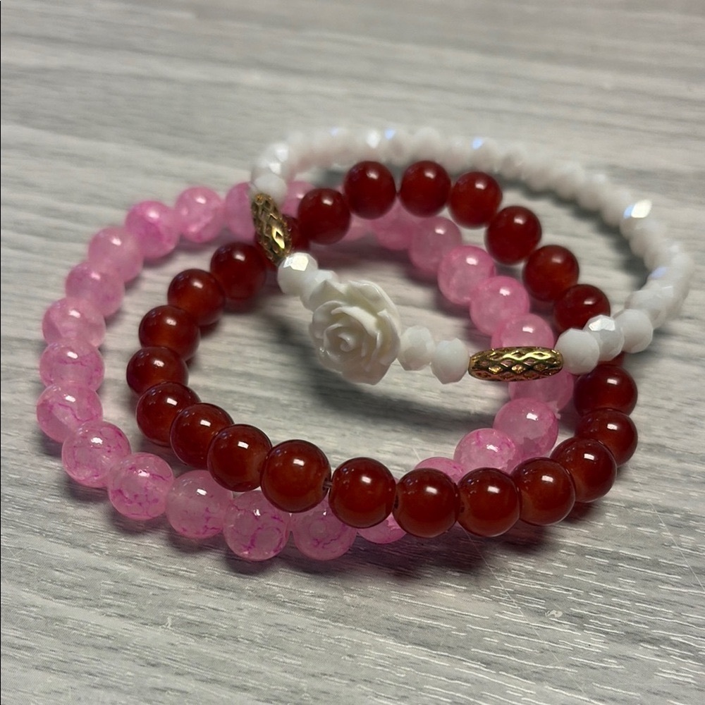 Elegant Pink and Red Glass Beaded Bracelet Set